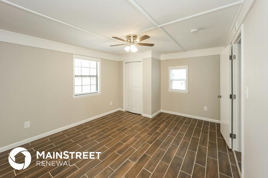 Building Photo - 137 Slicky Rock Ct