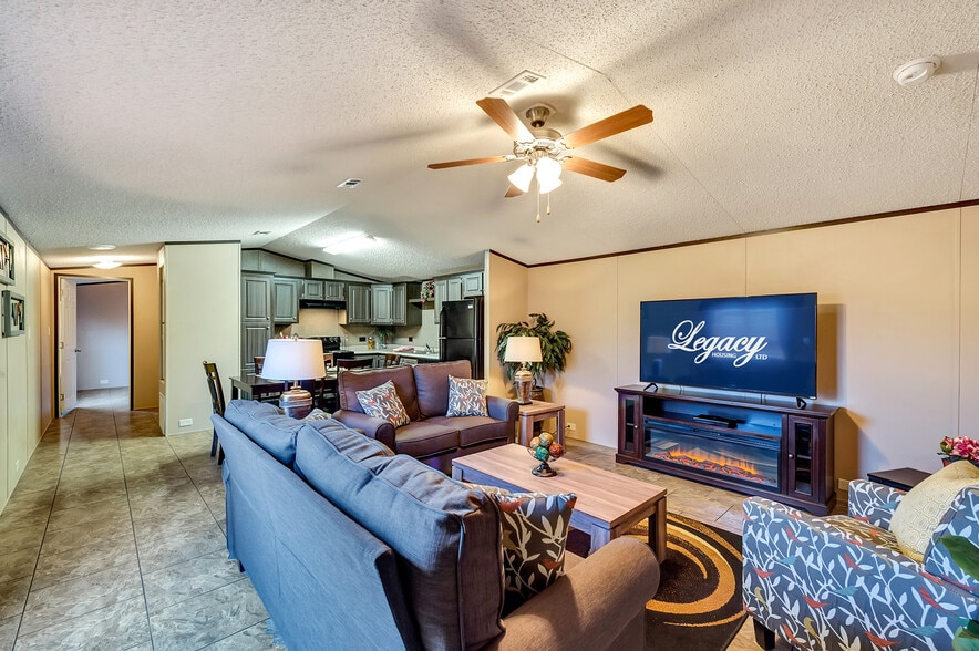 Building Photo - Pearce Point