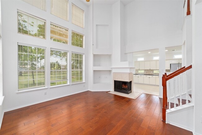 Building Photo - 8030 Loyel Pointe Dr