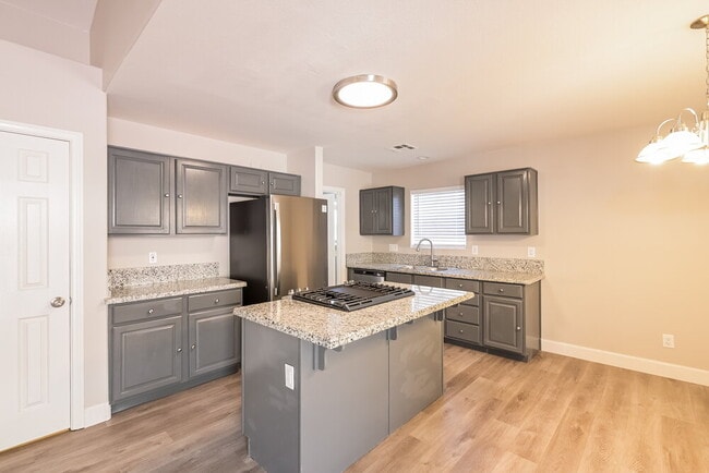 Building Photo - 1137 Shady Run Terrace