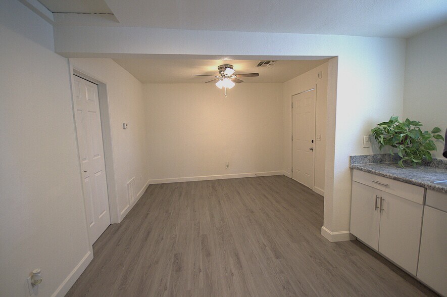 Living Area - 9632 N 10th Ave