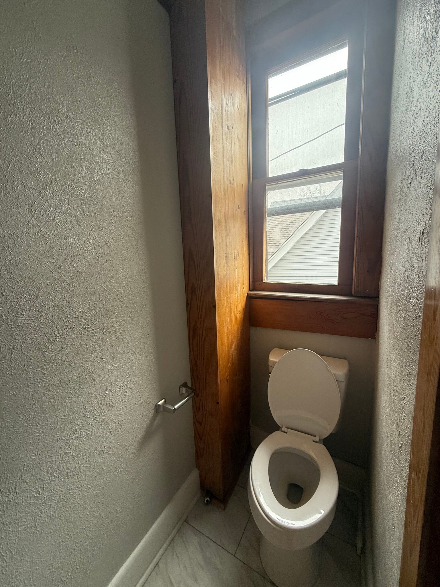 Building Photo - 317 e 13th st