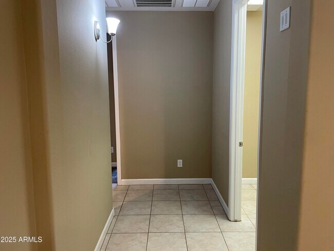Building Photo - 13572 W Paso Trail