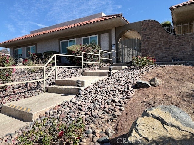 Building Photo - 79740 Ave 42