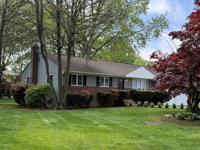 Building Photo - 37 Eastover Dr