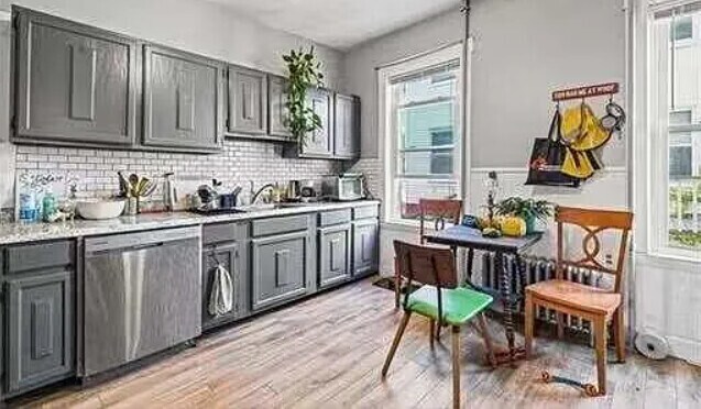 Primary Photo - 21 Jaques St