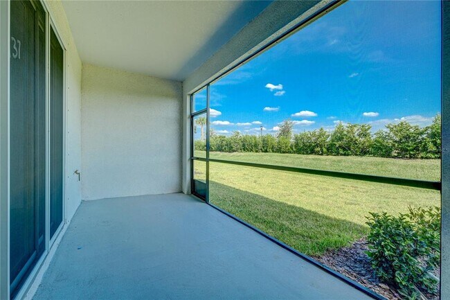 Building Photo - 17436 Crescent Moon Lp