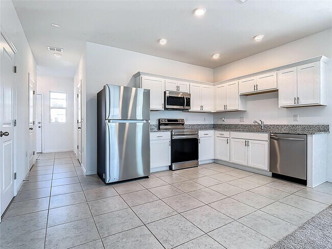 Building Photo - 373 Grand Pne Ln