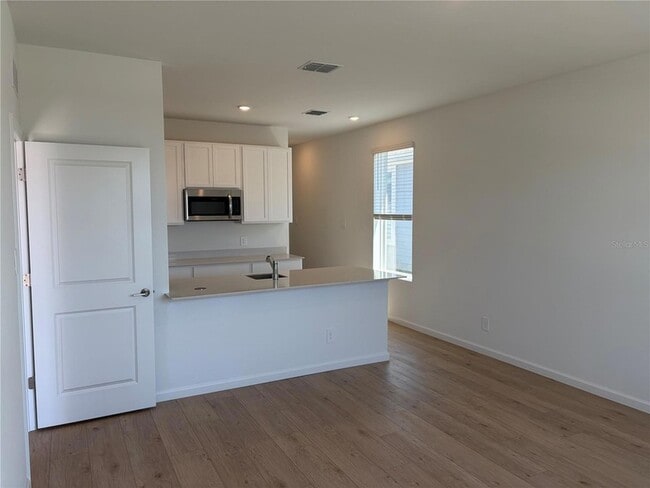 Building Photo - 4377 Vibernum Ave