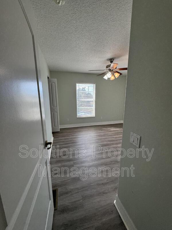 Building Photo - 3488 Joe Murell Dr