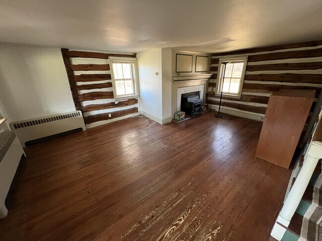 Building Photo - 273 Hidden Hill Farm Ln