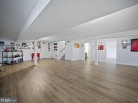 Building Photo - 208 Hillsdale Pl