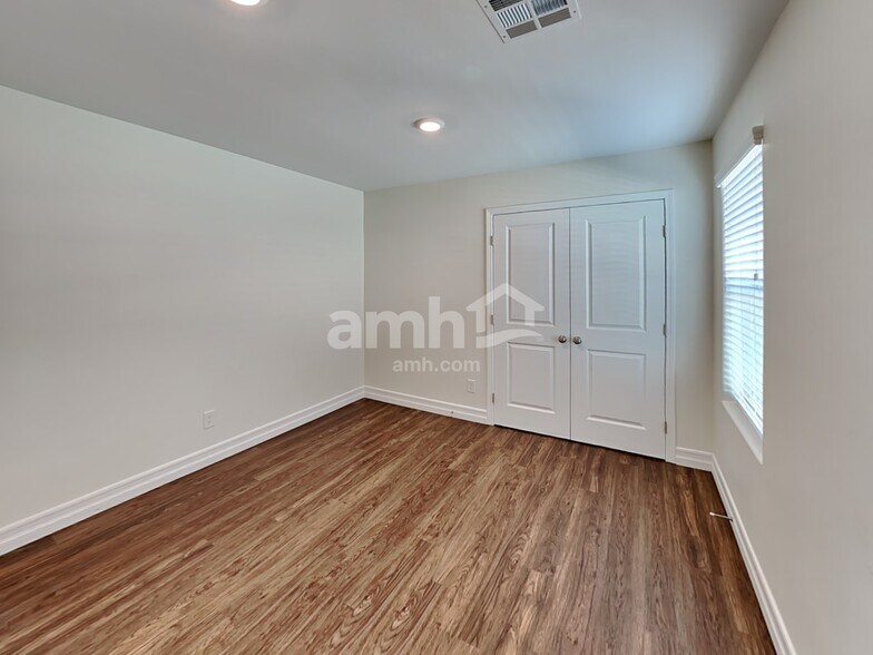 Building Photo - 6139 Sierra Blue Ct