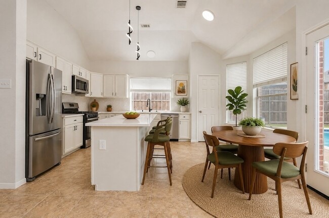 Building Photo - 7318 Harbor Dr