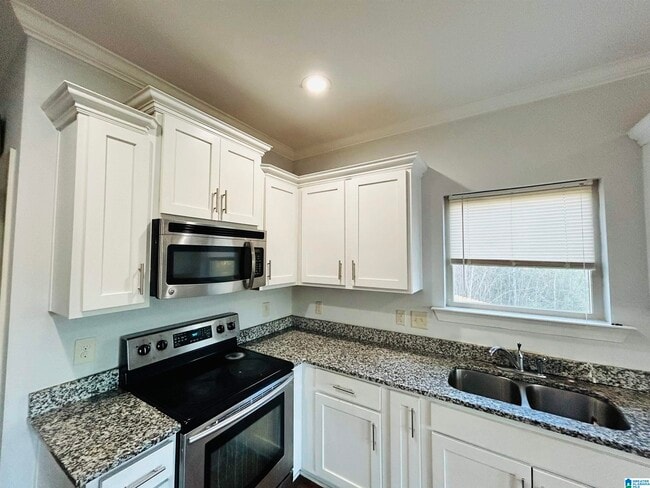 Building Photo - 3194 Paradise Acres