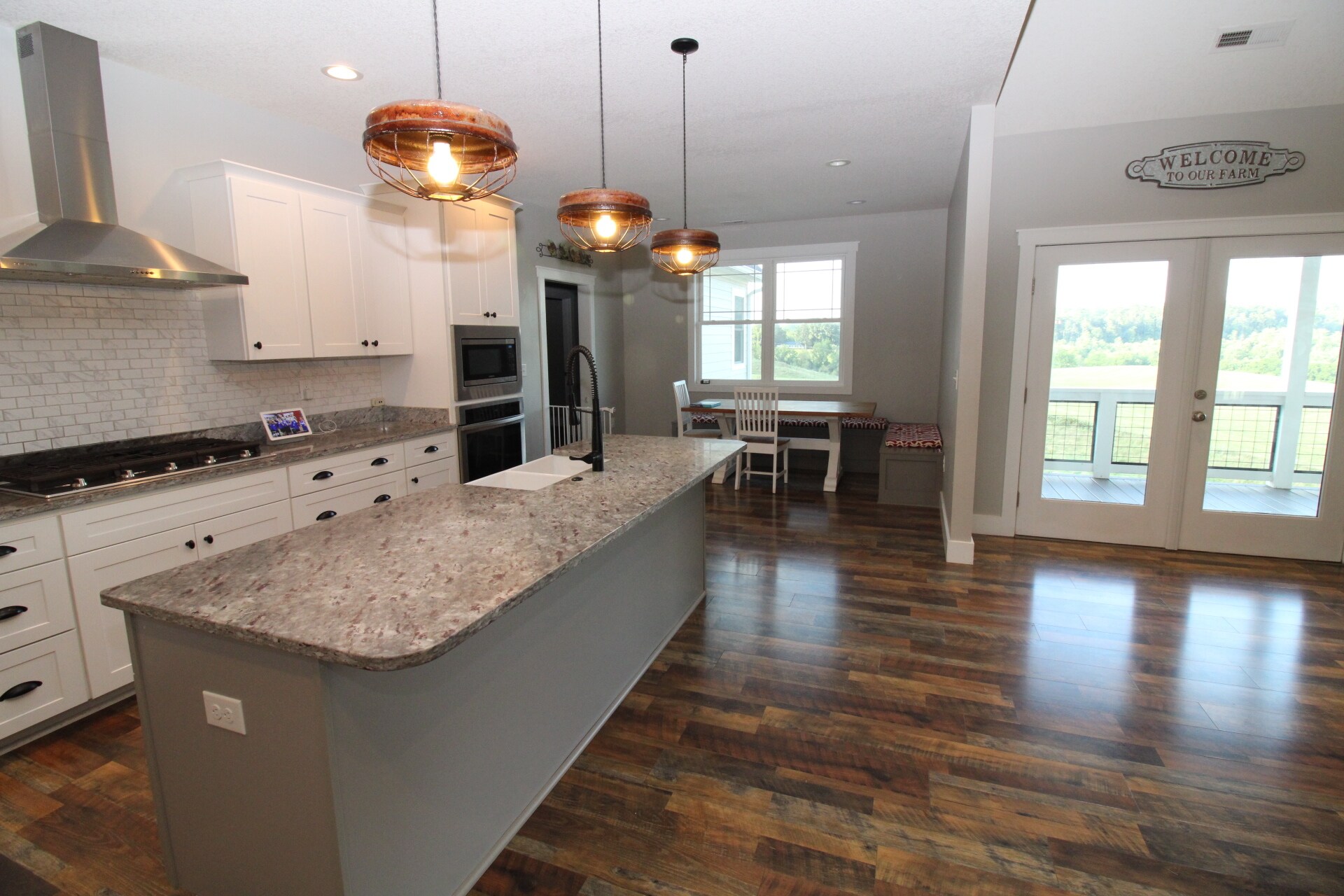 Building Photo - 1355 Bear Creek Rd
