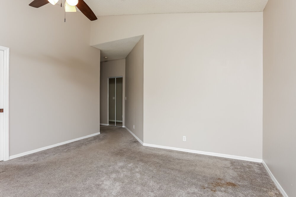 Building Photo - 1298 SW 44th Terrace