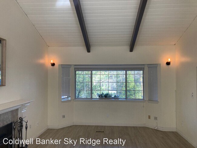 Building Photo - 4 br, 2 bath House - 27443 School Dr