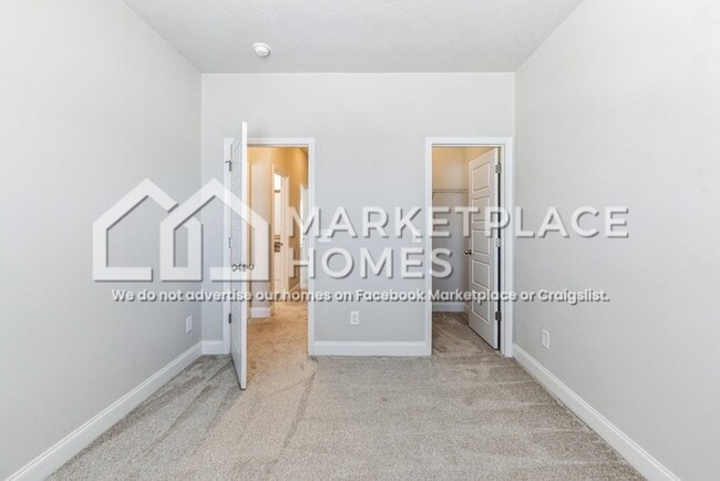 Building Photo - 750 Holderness Ct