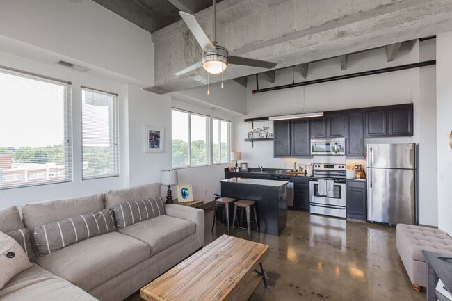 Building Photo - Argon