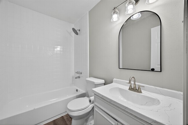 Building Photo - 6741 Feldspar St
