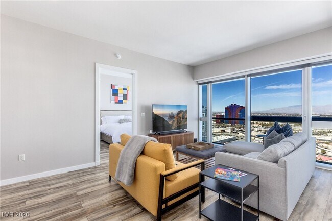 Building Photo - 4471 Dean Martin Dr