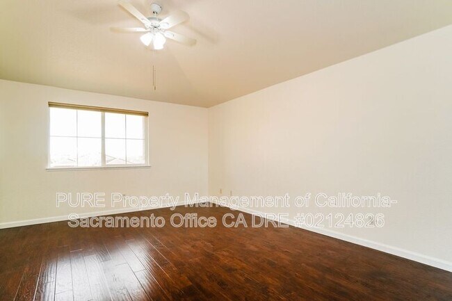 Building Photo - 2011 Misty Meadow Dr