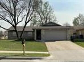 Building Photo - Welcome home to this beautifully updated 3-bedroom, 2-bath home with a 2-car garage, located in t...