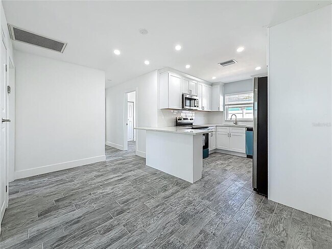 Building Photo - 3768 Arkansas Ave NE