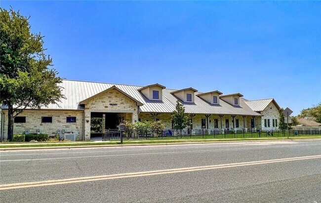 Building Photo - 15025 Wells Port Dr