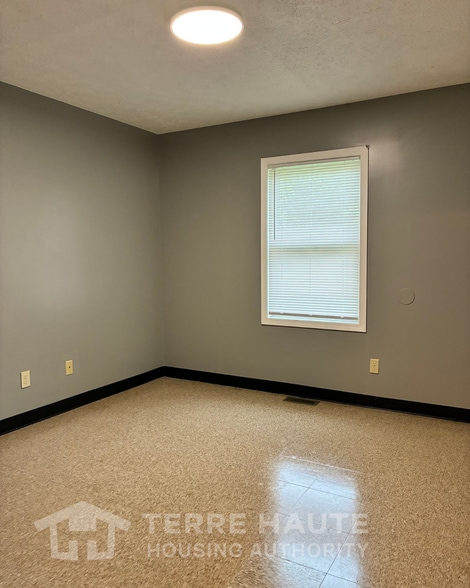 Building Photo - 1630 Liberty Ave