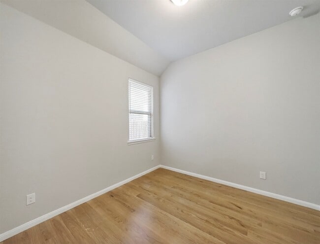 Building Photo - 5342 Rue Dela Croix Dr