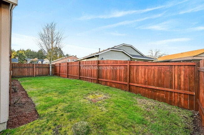 Building Photo - 471 NW 24th St