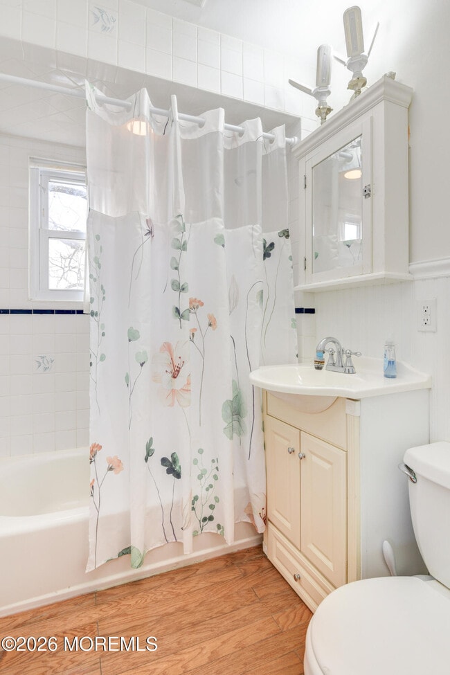 Building Photo - 47 Valentine St