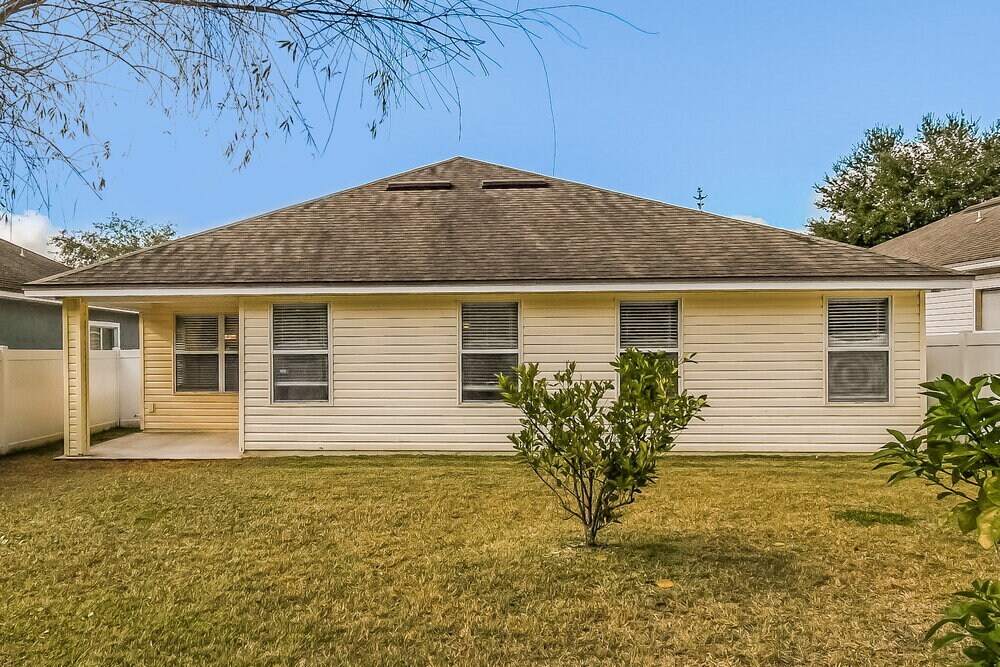 Building Photo - 607 Sunny Stroll Dr
