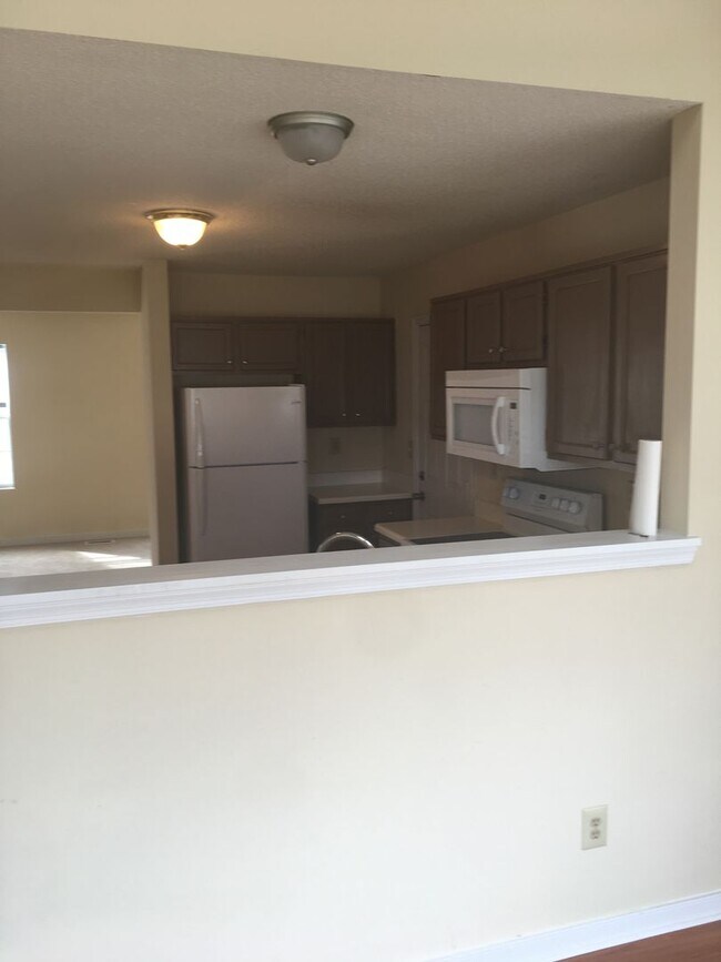 Building Photo - 1616 Fawcett Ln