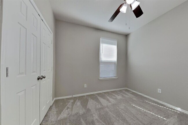 Building Photo - 4295 Roaring Timber Dr