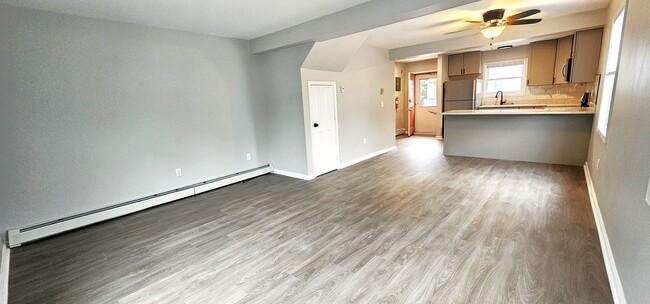 Building Photo - 6 West St