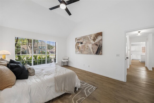 Building Photo - 10310 Minturn Ln