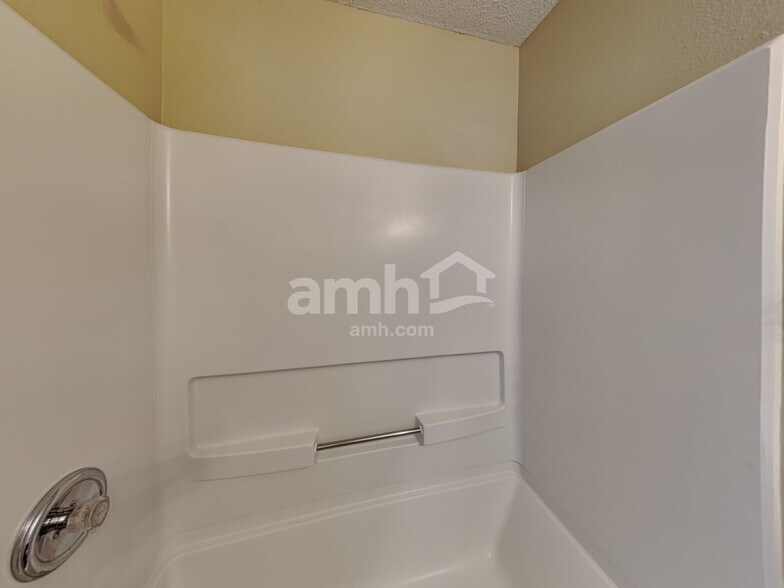 Building Photo - 13314 Loyalty Dr