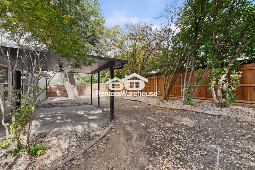Building Photo - 1408 Seely St