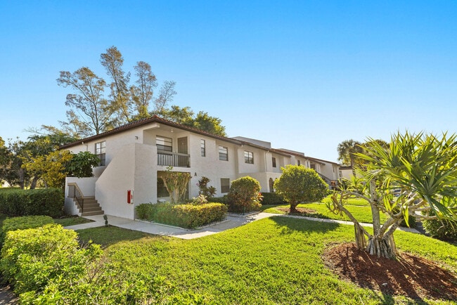 Building Photo - 9193 Pecky Cypress Ln