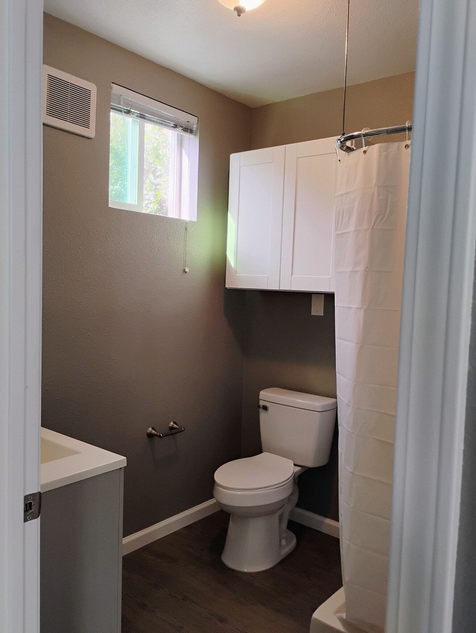 Building Photo - 3608 Balfour Ln