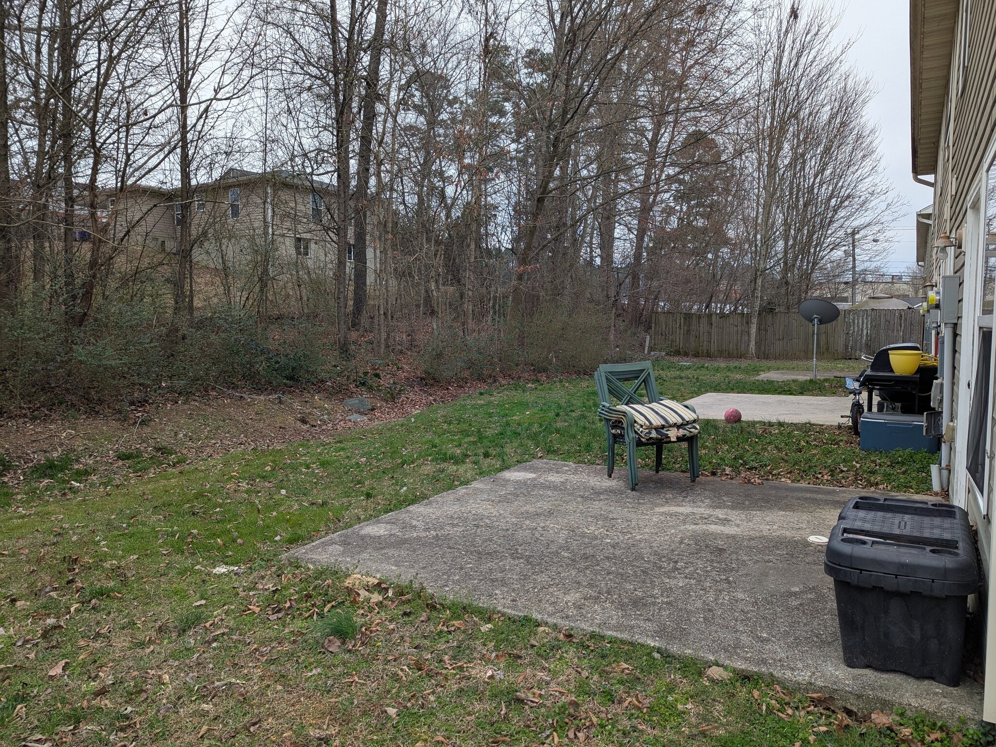 Building Photo - 2237 Spring Meadow Ln SE