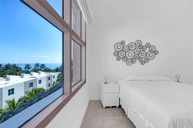 Building Photo - 1500 Ocean Dr