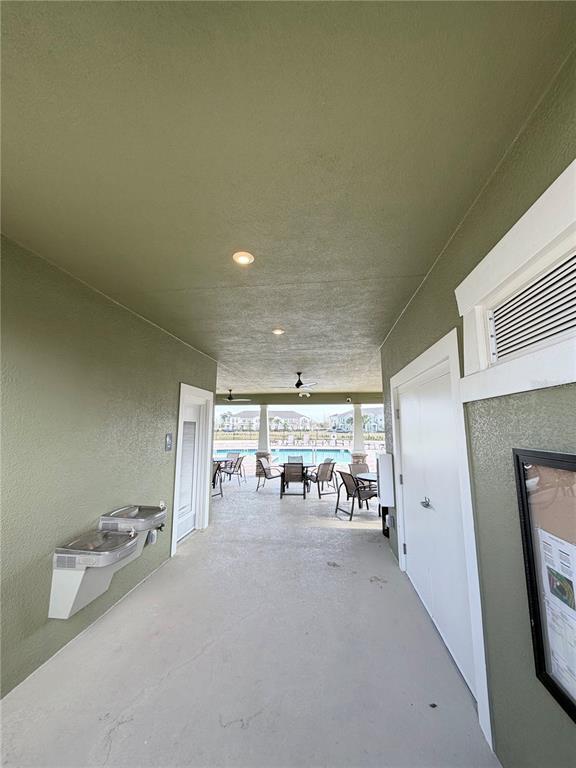 Building Photo - 9463 Randal Park Blvd