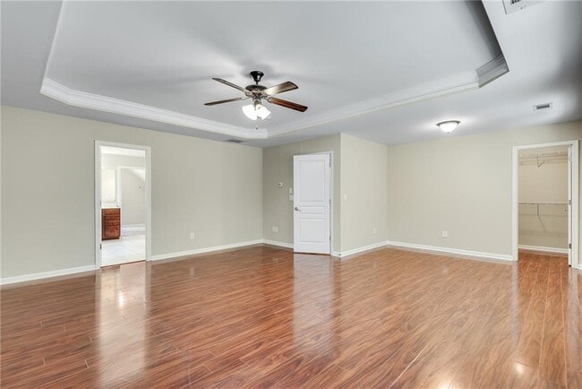 Building Photo - 270 Woods Creek Dr