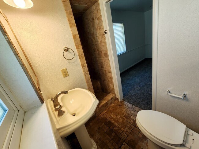 Building Photo - 10487 Dolecetto Dr