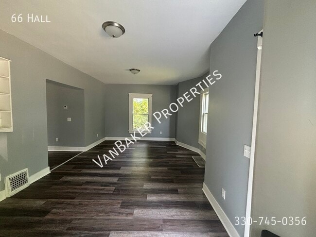 Building Photo - 66 Hall-