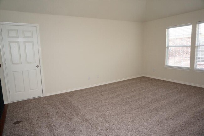 Building Photo - 11457 Gatesville Dr